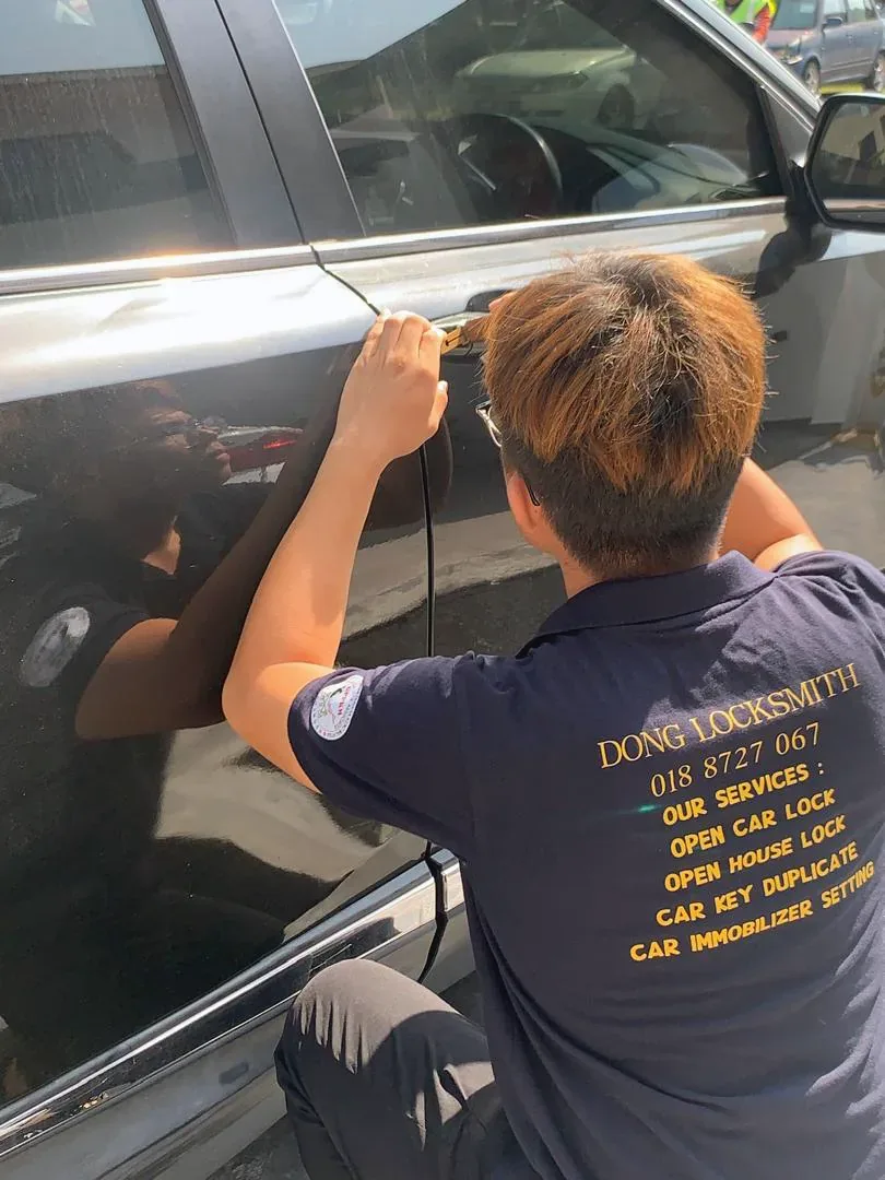 Dong Locksmith — car immobilizer specialist, Ampang