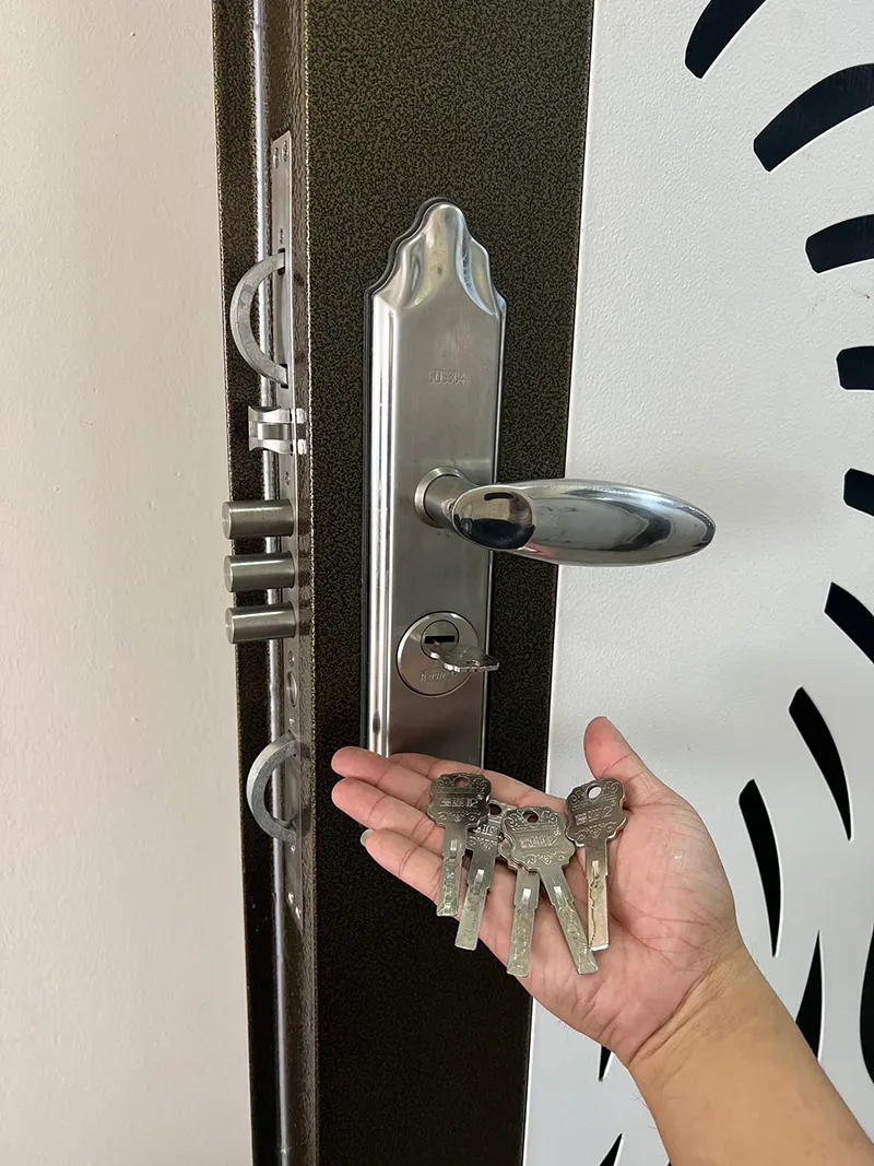 KKC Lock Solutions — main door lock replacement